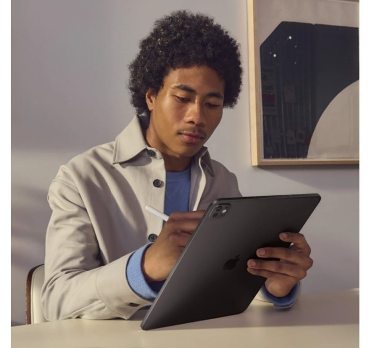Apple iPad Pro 11-calowy Wi-Fi + Cellular 1 TB ze standardowym szkłem - Gwiezdna czerń